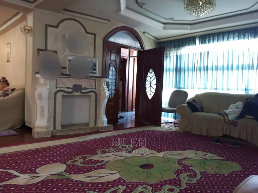 Furnished 7bdrm House in ቶፕ ቪዉ እስራኤል ኢንባሲ, Yeka for sale