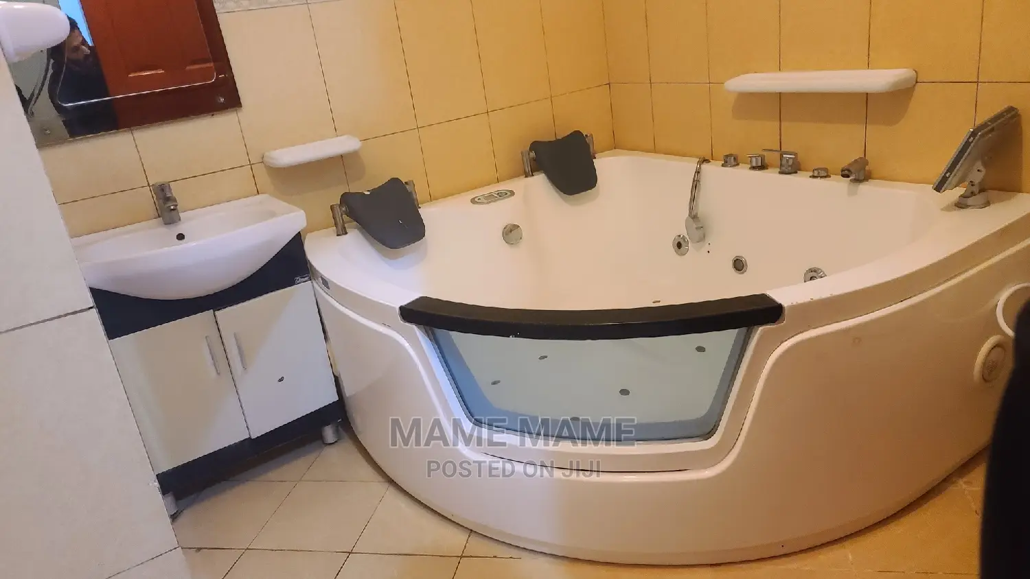 Furnished 6bdrm House in Addis Abeba, Bole for rent