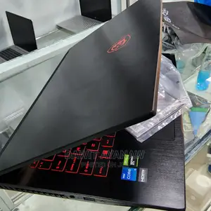 New Laptop MSI GF63 8GB Intel Core I5 SSD 256GB