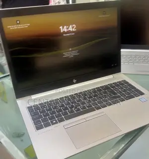 New Laptop HP EliteBook 840 G5 16GB Intel Core i5 SSD 256GB