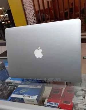 New Laptop Apple MacBook Air 2014 8GB Intel Core I7 SSD 512GB