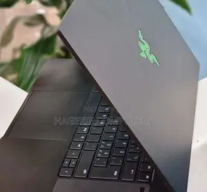 New Laptop Razer Blade Advanced 16GB Intel Core I7 SSD 512GB