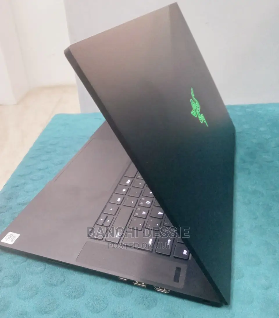New Laptop Razer Blade 16GB Intel Core I7 SSD 512GB