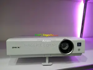 Brand New SONY Vpl-dx100 Projector
