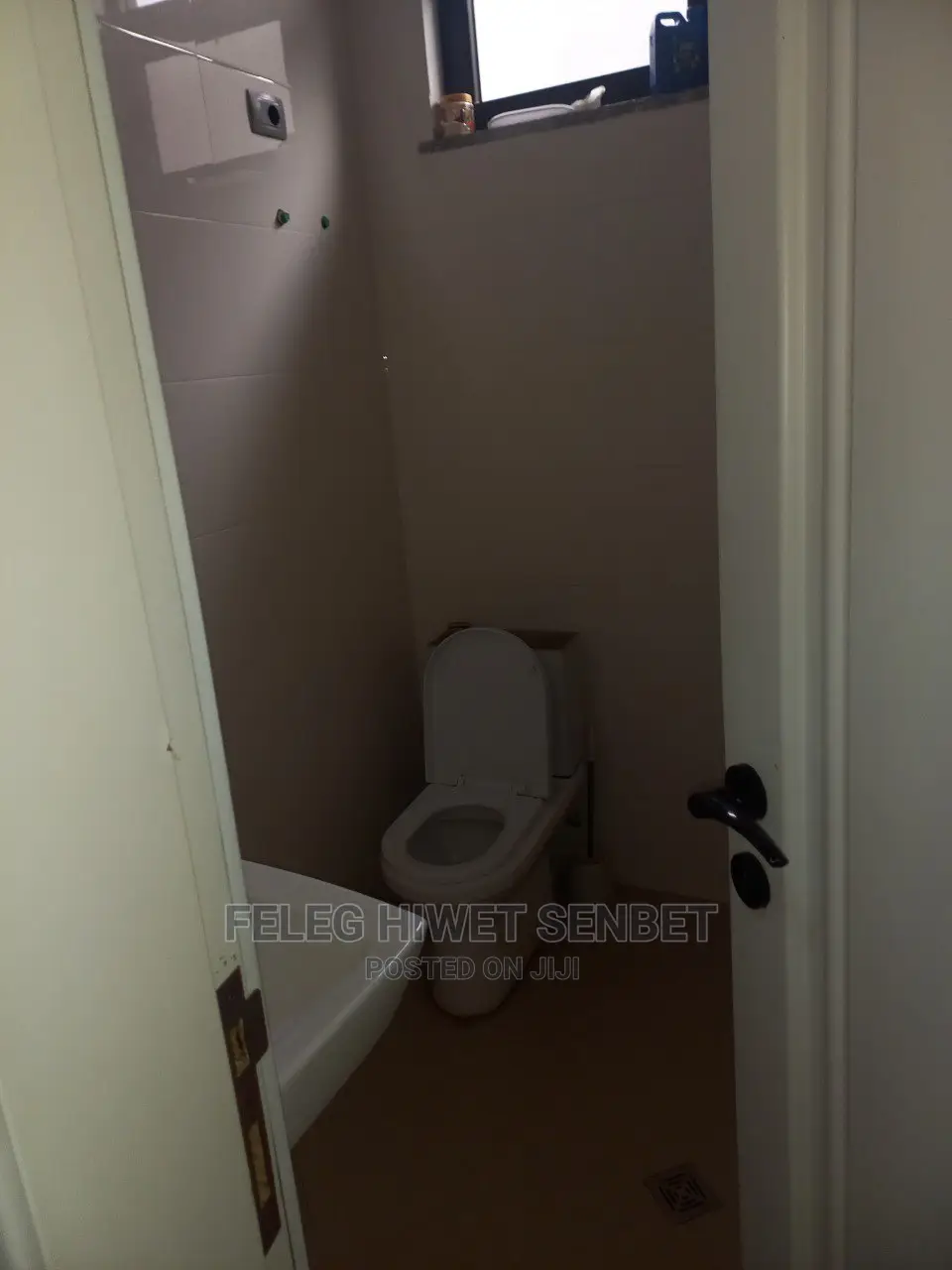 Furnished 6bdrm Villa in አአ, Bole for sale