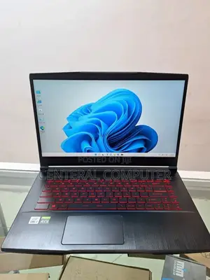 New Laptop MSI 16GB Intel Core I7 SSD 512GB