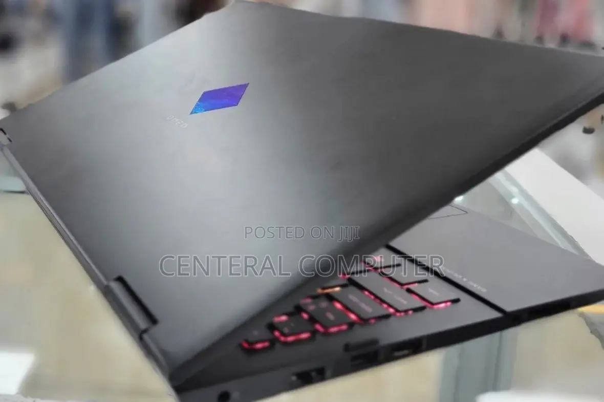 New Laptop HP Omen 15t 16GB Intel Core i7 SSD 512GB