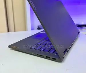 New Laptop Lenovo Flex 5 16GB AMD Ryzen 7 SSD 512GB