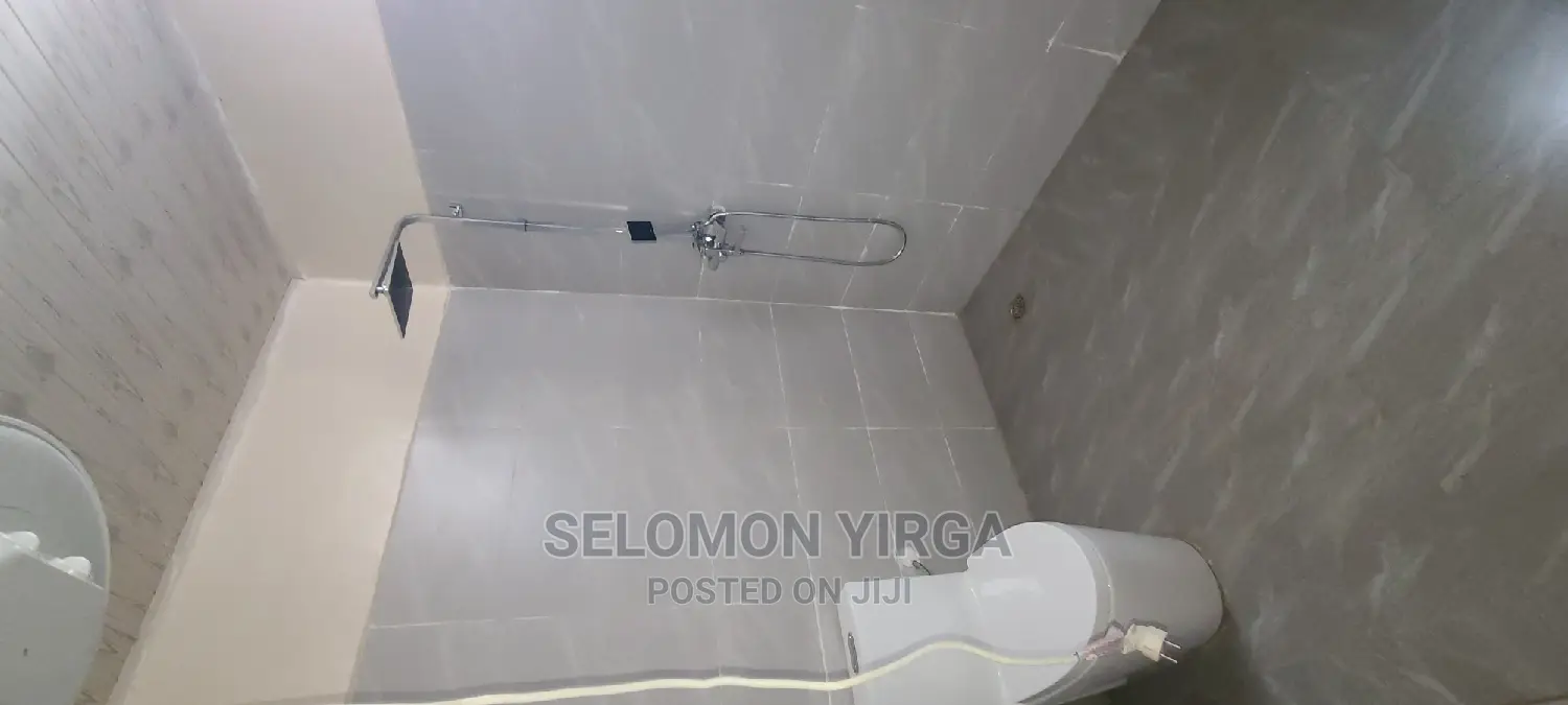 3bdrm Apartment in አድስ አበባ, Bole for sale