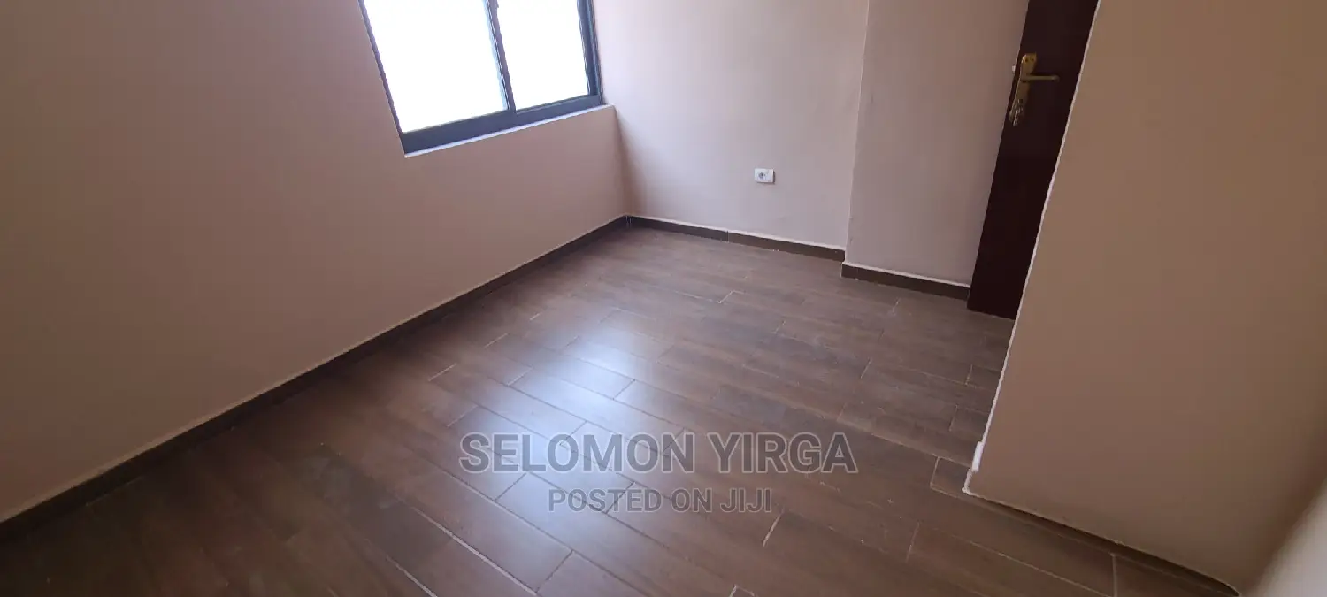 3bdrm Apartment in አድስ አበባ, Bole for sale