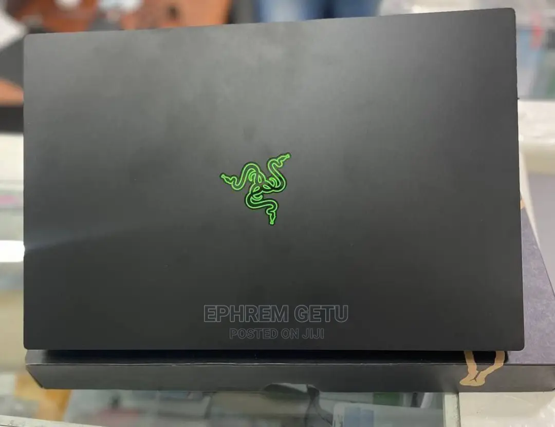 New Laptop Razer Blade 16GB Intel Core I7 SSD 1T