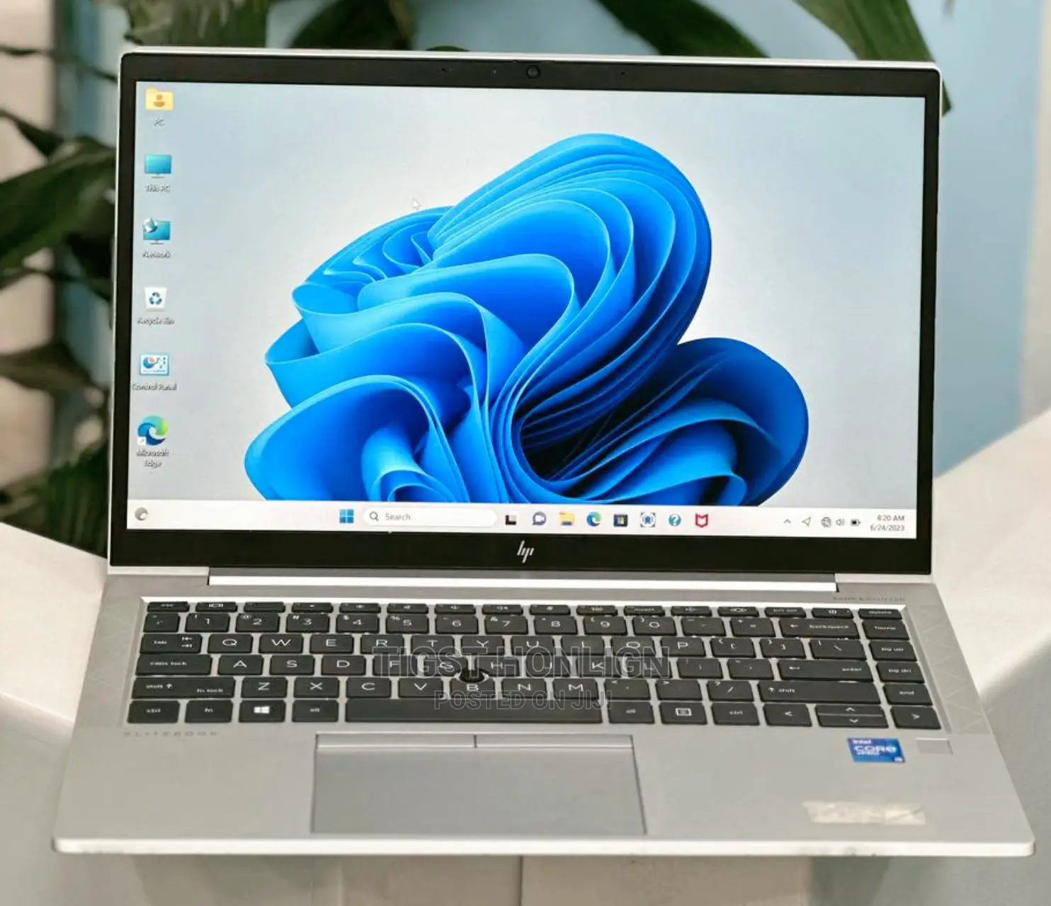 New Laptop HP EliteBook 840 8GB Intel Core i5 SSD 256GB