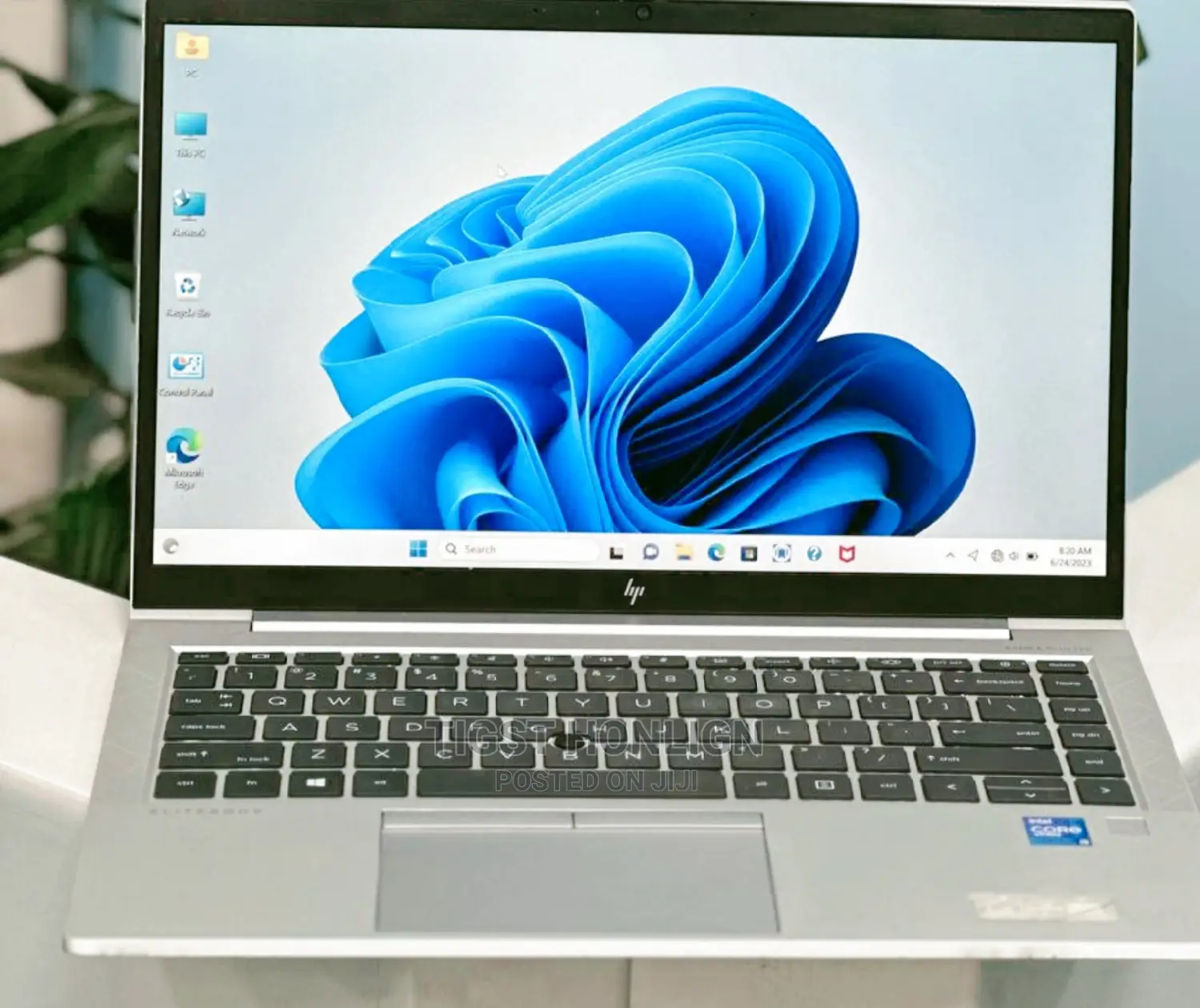 New Laptop HP EliteBook 840 8GB Intel Core i5 SSD 256GB