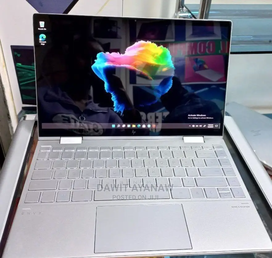 New Laptop HP Pavilion 13 8GB Intel Core I7 SSD 512GB