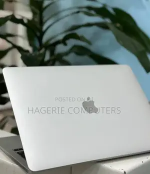 New Laptop Apple MacBook Air 8GB Apple M1 SSD 512GB