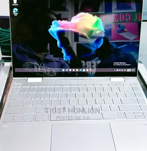 New Laptop HP Envy X360 8GB Intel Core I7 SSD 512GB