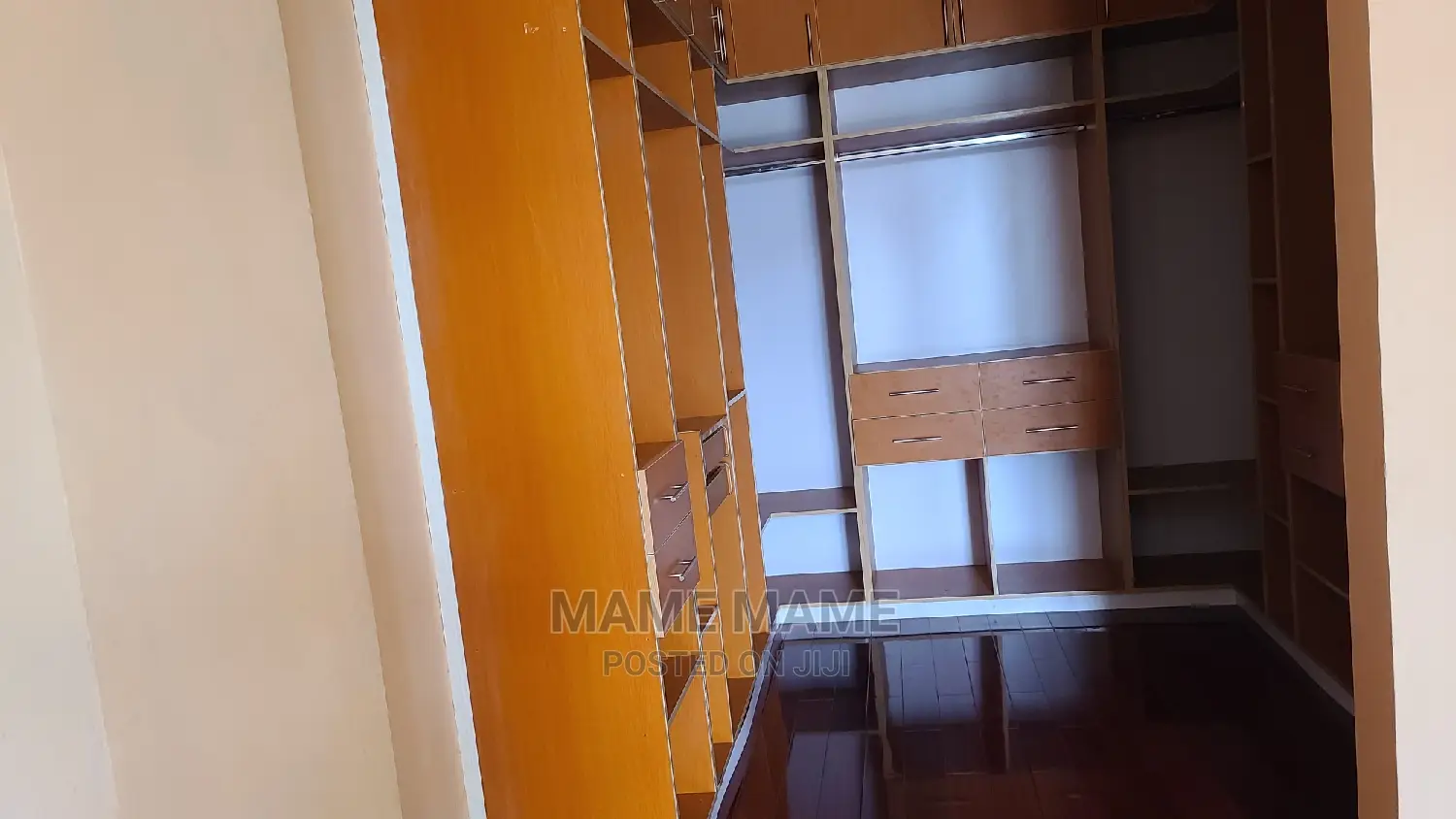 Furnished 4bdrm Apartment in Addis Abeba, Bole for rent