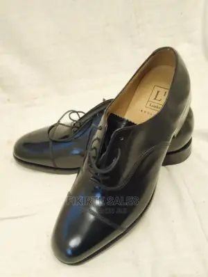 Loake L1 Leather Oxford Toecap Style Shoe - Uk 9.5 / Eu 44