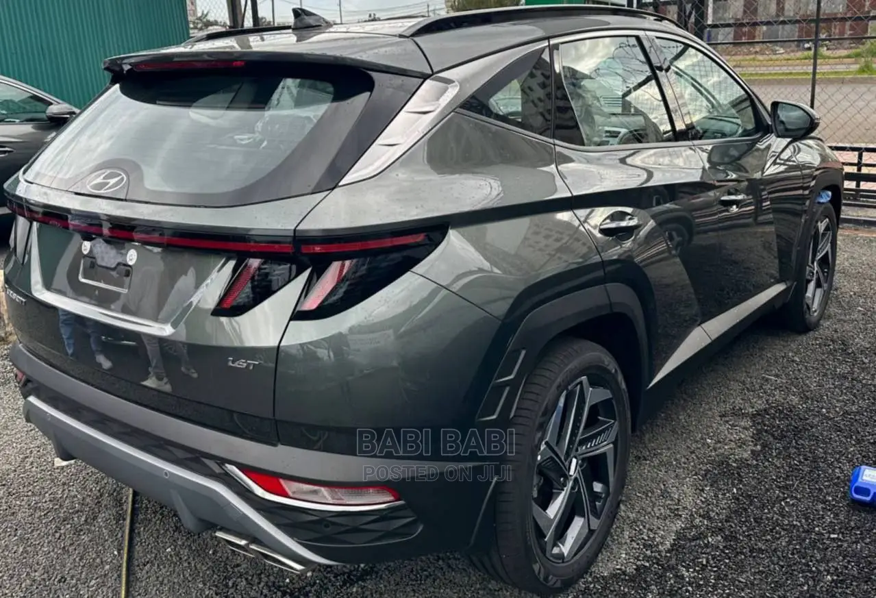 New Hyundai Tucson 2022 Gray