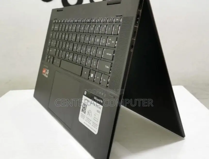New Laptop HP Envy 17 16GB AMD Ryzen 7 SSD 512GB