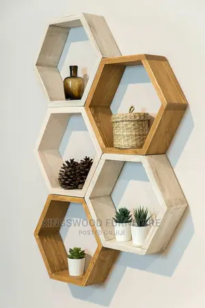 Flauting Shelf ( ግድግዳ ላይ የሚሰቀል መደርደሪያ) P30 C1120