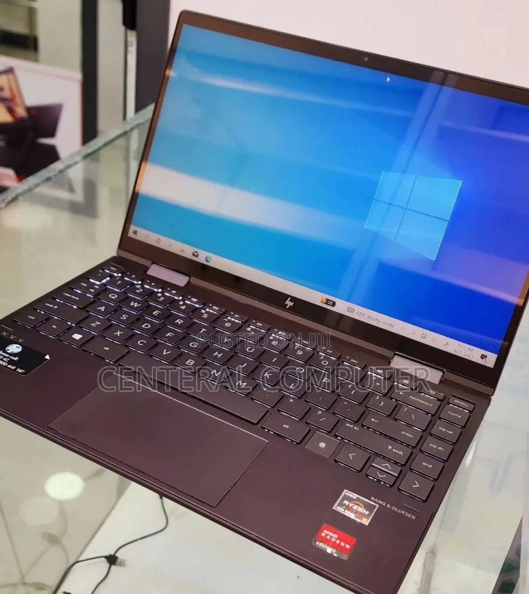 New Laptop HP Envy x360 8GB Intel Core i7 SSD 512GB