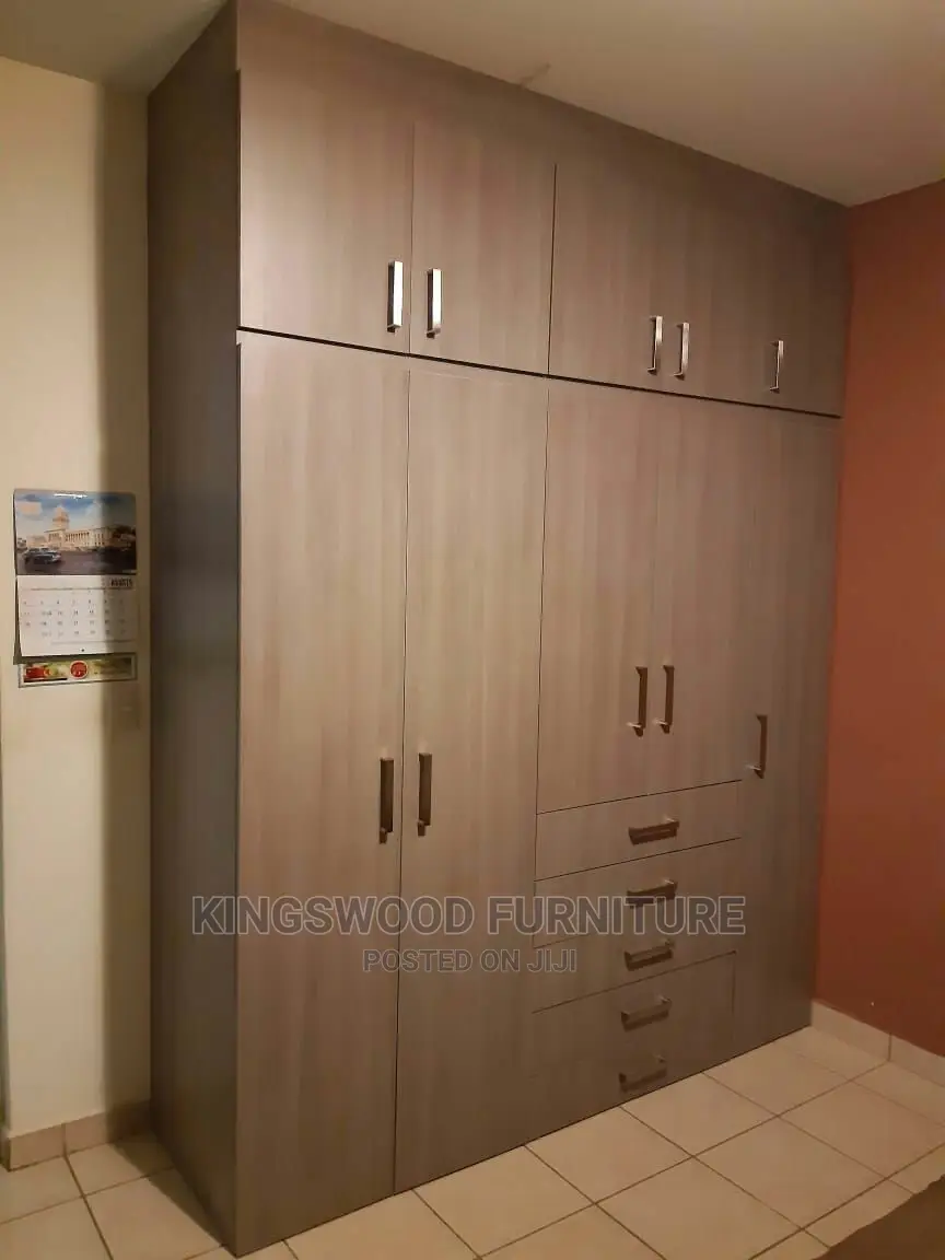 Kitchn Cabinet P30 C1101
