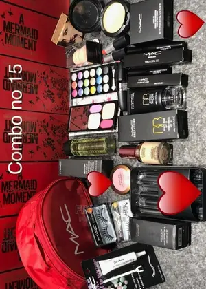 MAC 15pieces Combo Makeup