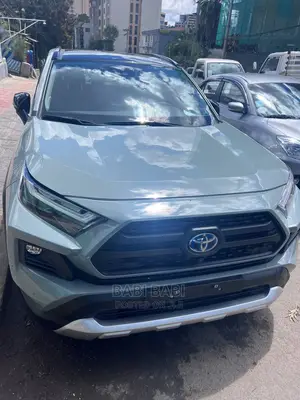 New Toyota RAV4 2023 Green