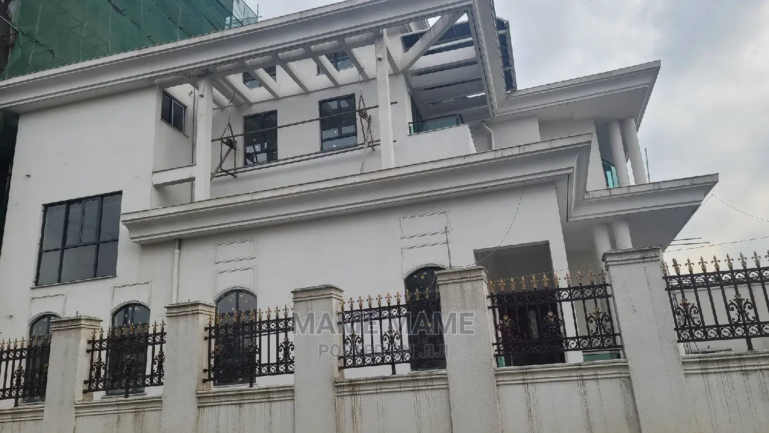 6bdrm House in Addis Abeba, Bole for sale