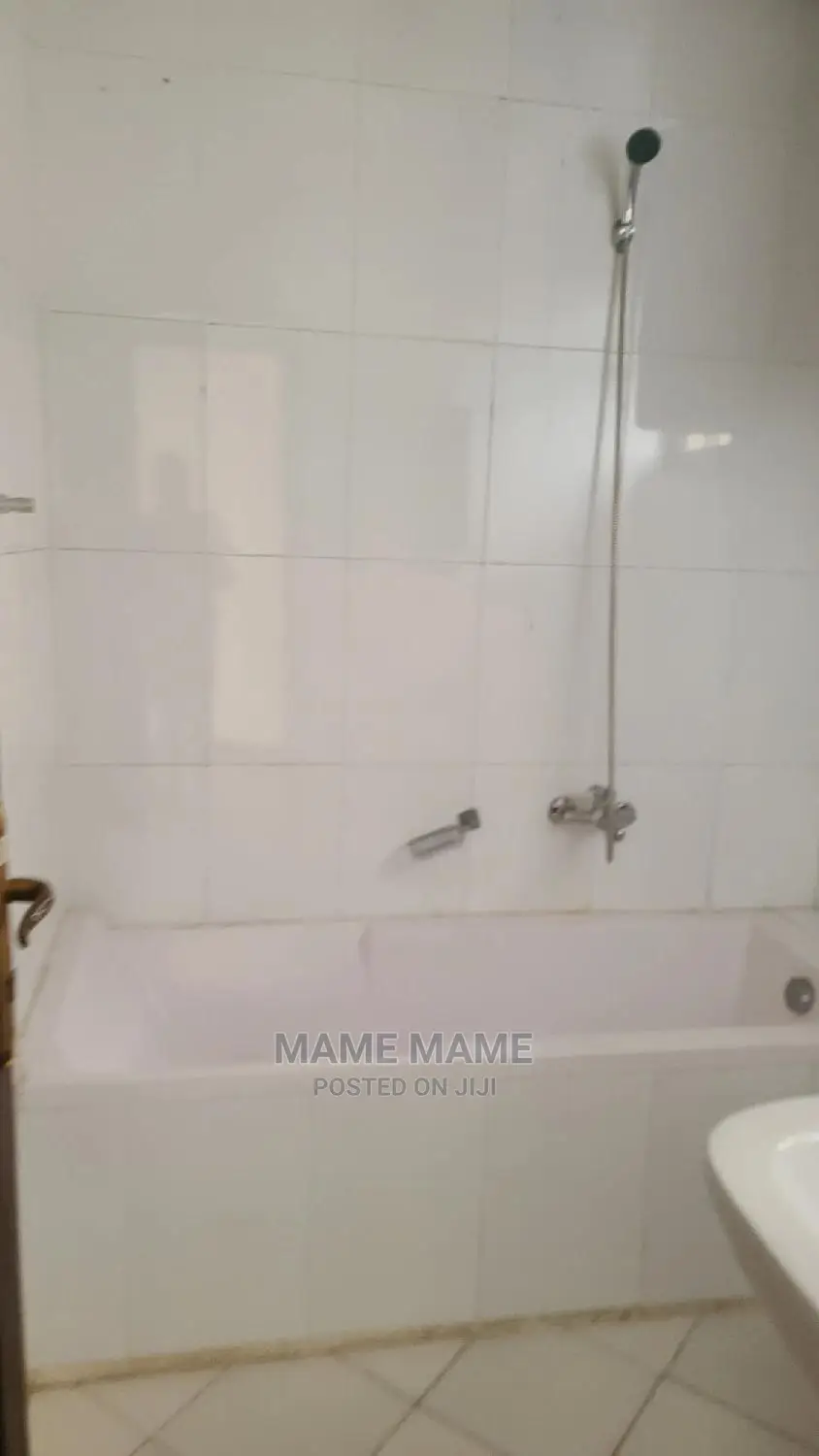 2bdrm Apartment in Addis Abeba, Yeka for sale