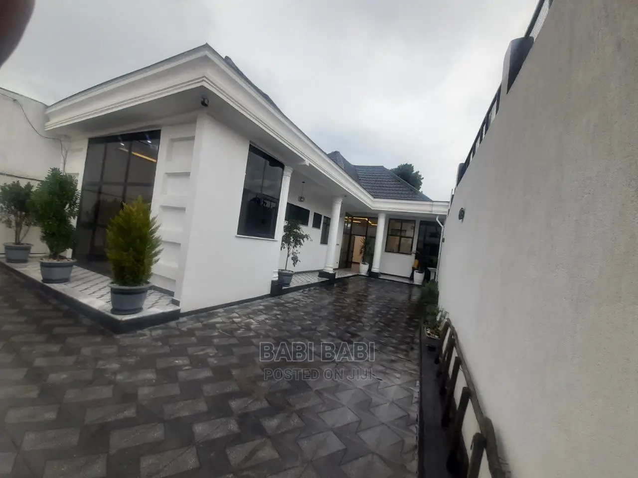5bdrm House in Betel Weyra, Kolfe Keranio for sale