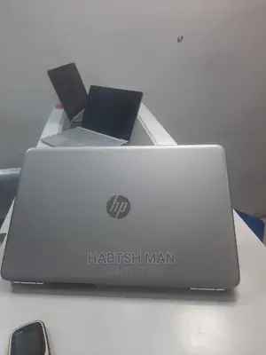 New Laptop HP Pavilion 15 8GB Intel Core I5 HDD 1T
