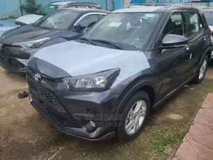 New Toyota Raize 2023 Gray