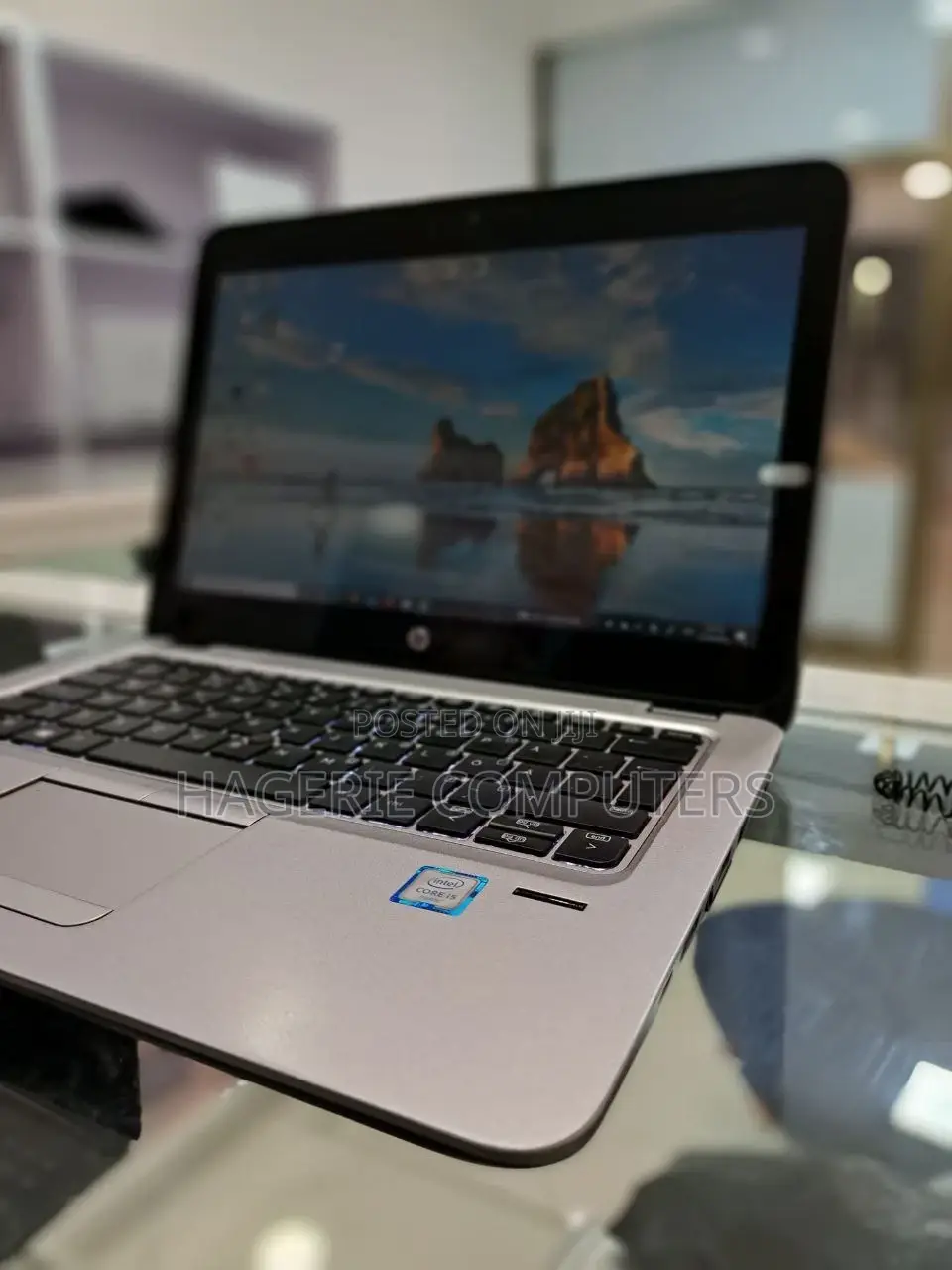 New Laptop HP EliteBook 820 8GB Intel Core I5 SSD 256GB