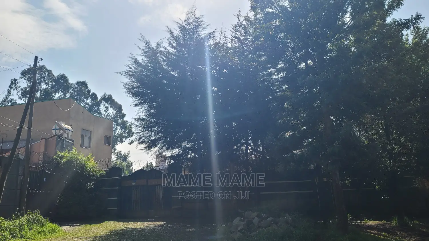 5bdrm House in Addis Abeba, Gullele for sale