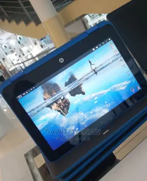 New Laptop HP 14-Dq1025cl 4GB Intel Pentium HDD 500GB