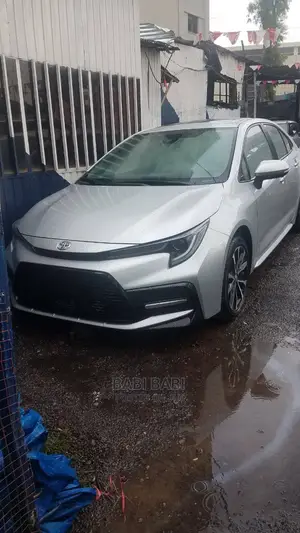 New Toyota Corolla 2022 Silver