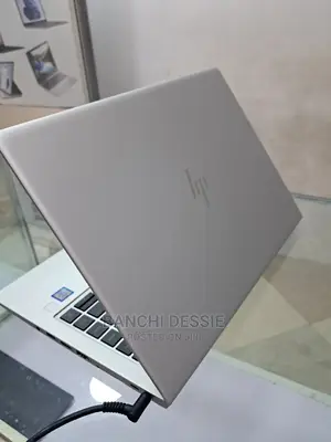 New Laptop HP EliteBook 840 8GB Intel Core i5 SSD 512GB