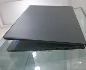New Laptop Dell Inspiron 15 16GB Intel Core I7 SSD 1T