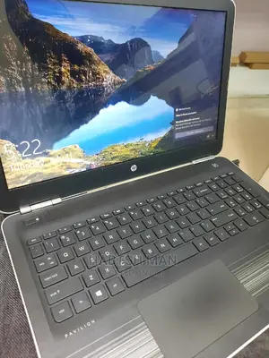 New Laptop HP Pavilion 15 8GB Intel Core i5 HDD 1T