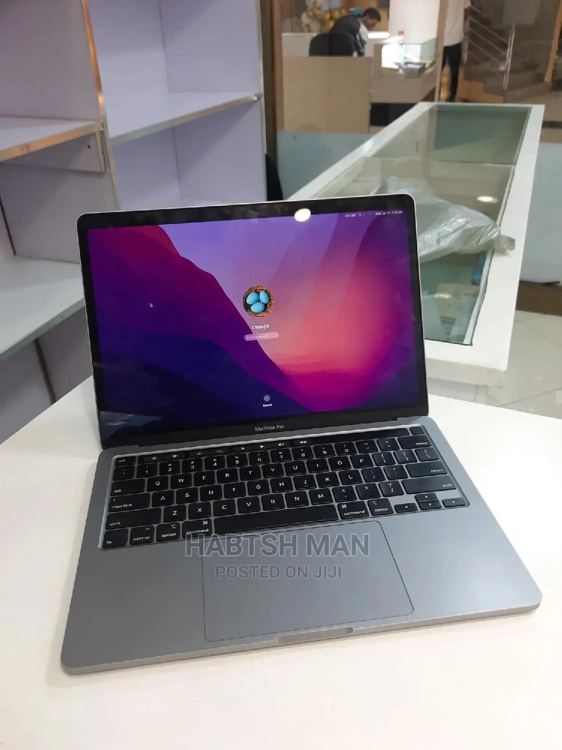 New Laptop Apple MacBook Pro 2020 16GB Intel Core I5 SSD 1T