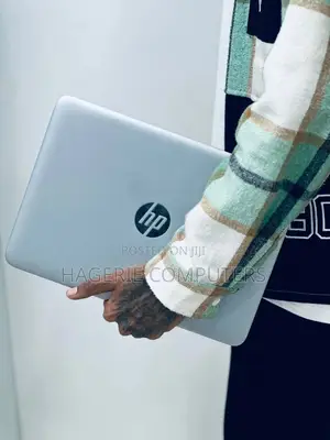 New Laptop HP EliteBook 820 G3 8GB Intel Core I7 SSD 256GB