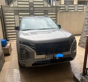 Hyundai Creta 2023 Silver
