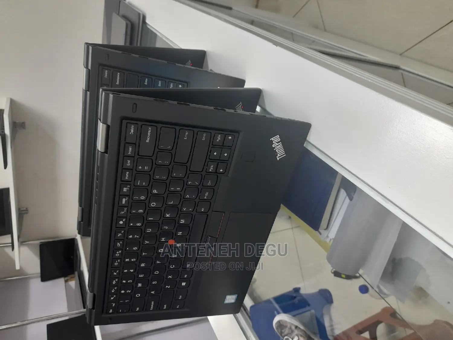 New Laptop Lenovo ThinkPad Yoga 8GB Intel Core I5 SSD 256GB
