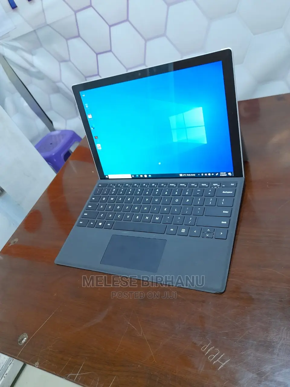 New Laptop Microsoft Surface 8GB Intel Core I5 SSD 256GB