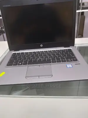 New Laptop HP EliteBook 820 G3 8GB Intel Core I5 SSD 256GB
