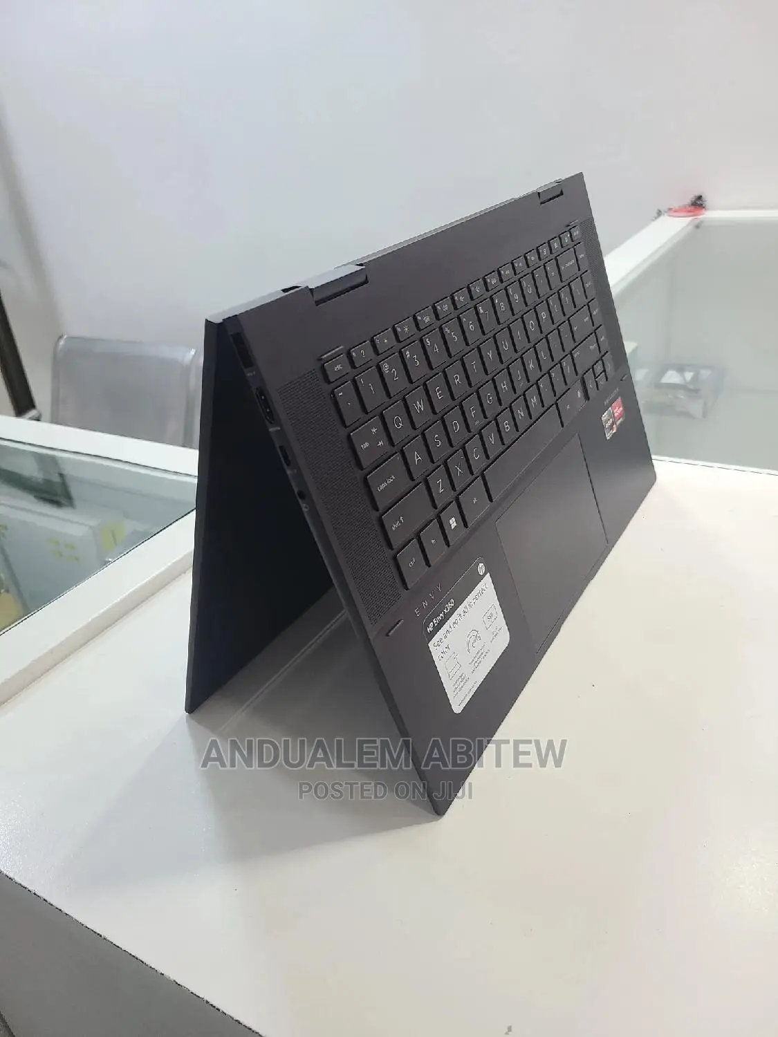 New Laptop HP Envy X360 16GB AMD Ryzen 7 SSD 512GB