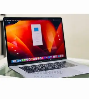 New Laptop Apple MacBook Pro 2017 16GB Intel Core i7 SSD 512GB