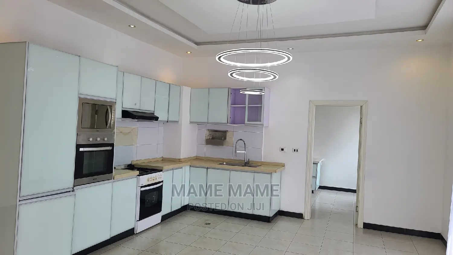 4bdrm Penthouse in Addis Abeba, Bole for rent